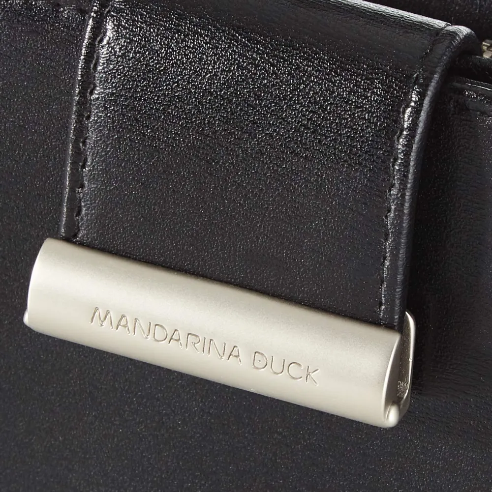 Mandarina Duck Handtaschen schwarz Farbe: schwarzMa- Handtaschen